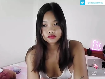 Witness this sizzling Asian teenage with a Thai twist live on web webcam
