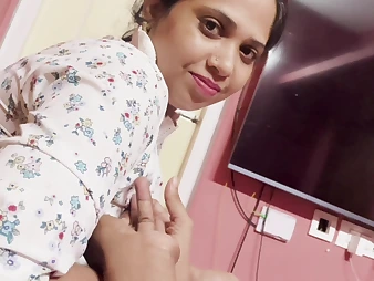Flawless Vault Indian Wife Coition To the fore Moving down Apropos Bed