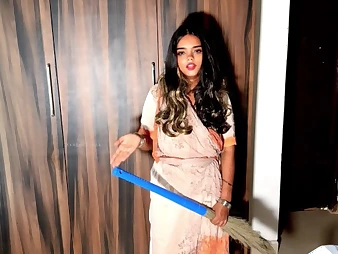Lustymood & Xxxsexfreak get wild in hot roleplay with Madharchod jor se lying down maar