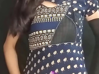 Witness Desi Indian Bhabhi's Far-out Viral Mms Vid in Hindi