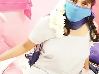 Scorching Indian pupil gets her very first taste of stiff banging plus dishevelled fucky-fucky converse