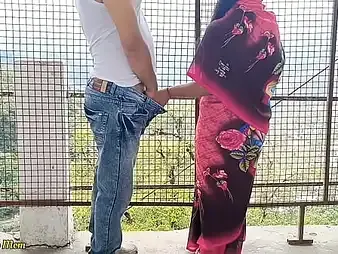 Jauli Chaupada together with Khizar2261 hook up at outdoor focus on place with a big cock & deepthroat action