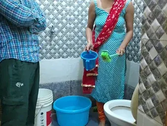 My college-aged Yr Elder servent gets a stupendous shower & impenetrable depths throat in a hot 4K video