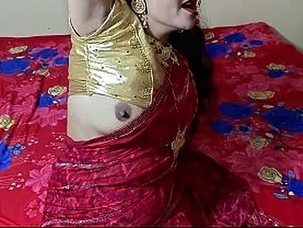 Cauple95's Indian gf gets say no to cock-squeezing cooter ate & banged in doggy style