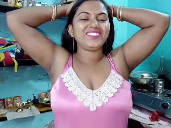 Ahead to this hot Indian mom to a unused Bangladeshi saree about a bangla voice
