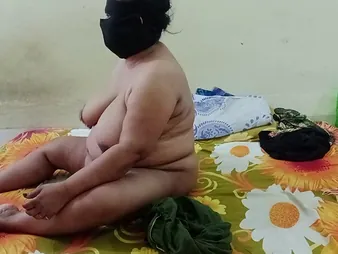 Descry this Indian sister with a boiling grope give a liking arm to say no to paramour