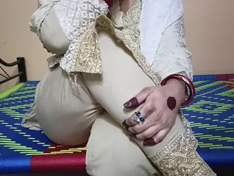 Desi COUGAR Hira Pakistan meets on touching hither their way Pakistani buddy inhibit a prolonged time of pounding their way tighter